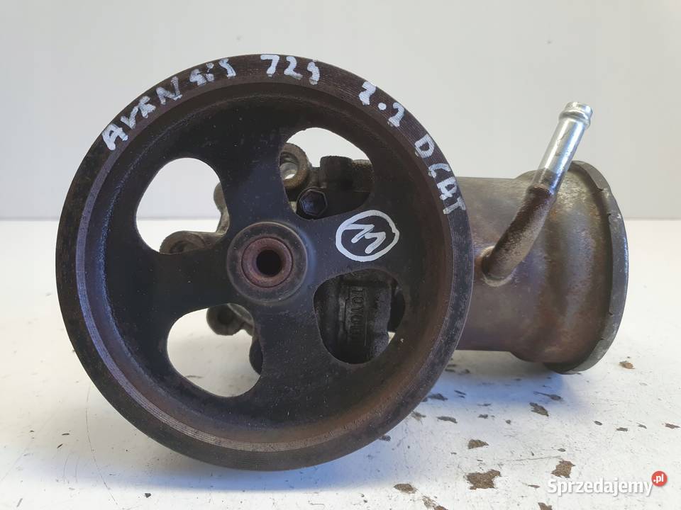 Toyota Avensis T25 22 DCAT POMPA WSPOMAGANIA Chełm sprzedam