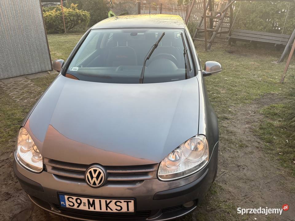 Volkswagen Golf V 16 MPI LPG elektryczne szyby śląskie Poręba sprzedam