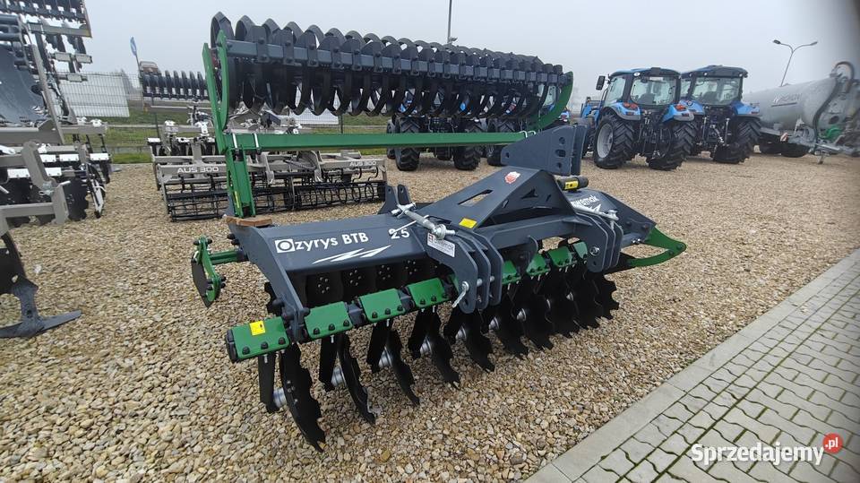 Brona talerzowa 25m z wałem daszkowym AWEMAK Rząśno sprzedam