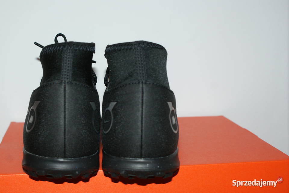 buty piłkarskie nike superfly 8 club tf sprzedam