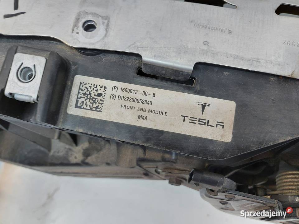 TESLA MODEL Y 2022r CHŁODNICE PAS PRZEDNI Klimatyzacja