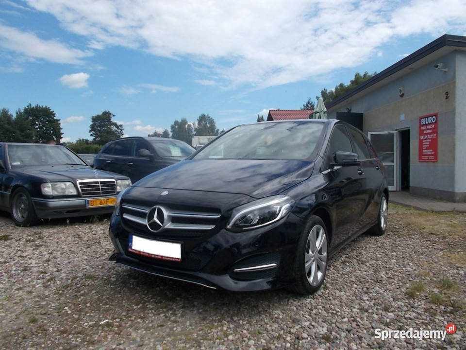 Mercedes B 180 16Turbo 122Nawigacja 45 W246 2011 wielofunkcyjna kierownica sprzedam