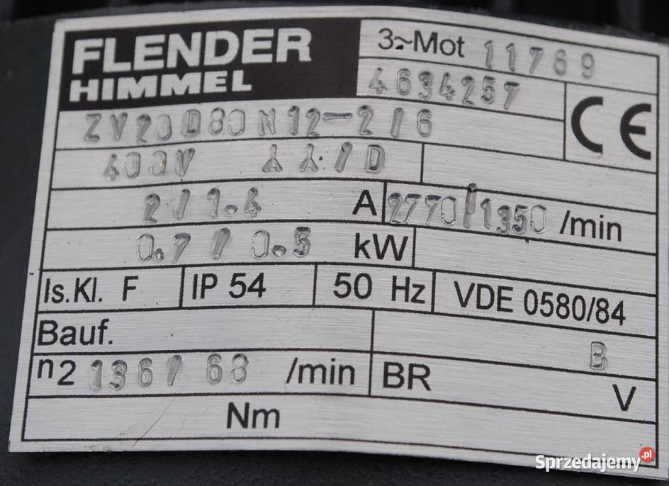 Motoreduktor dwubiegowy 0705kw 13668obrmin