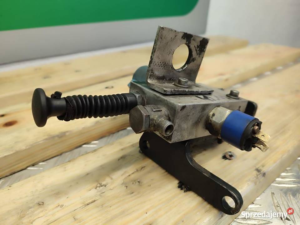 Zawór hydrauliczny 039792 Merlo 4011 ROTO Części maszyn i innych pojazdów Wilkowo