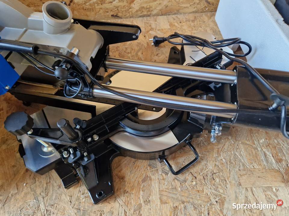 Piła ukośnica z posuwem 2000W 255mm geko G80821 Głogowa