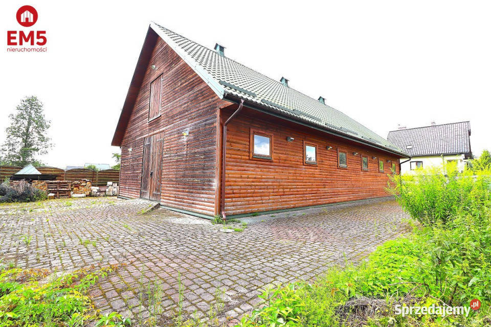 sprzedaży lokalu 180m2 Mołowiste 180m2