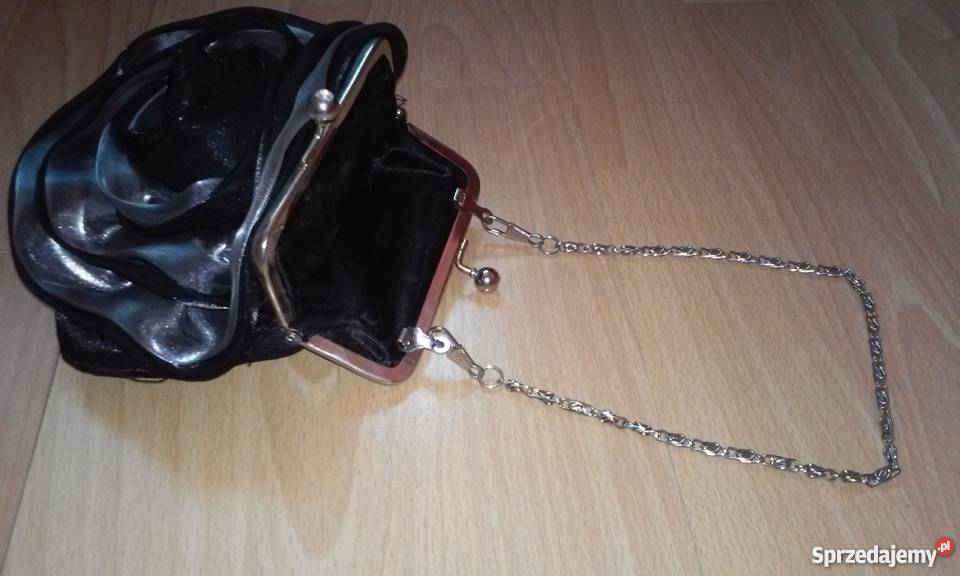 Torebka koktajlowa różyczka Galanteria i dodatki