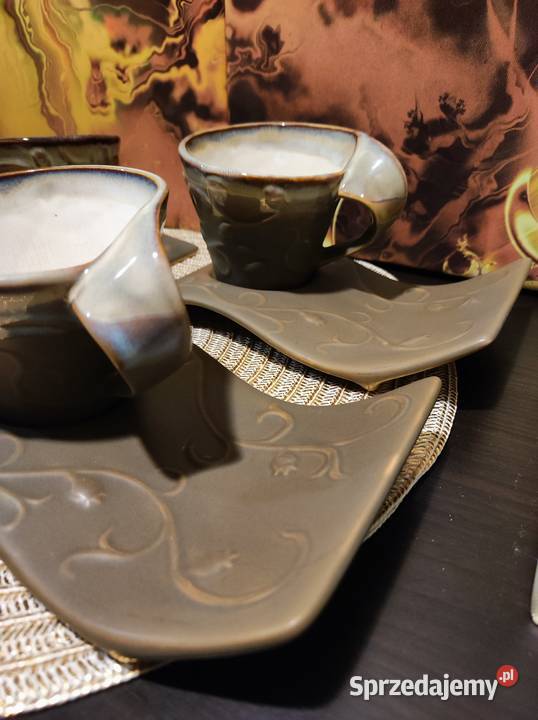 Unikatowy komplet kawowy falowany filiżanki ze Poznań