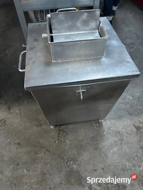 Konfiskator wózek na odpady poubojowe 50 l Głogówko