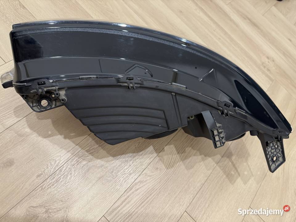REFLEKTOR PRAWY FORD EDGE 201518 USA Lampy przednie Chrzanów sprzedam