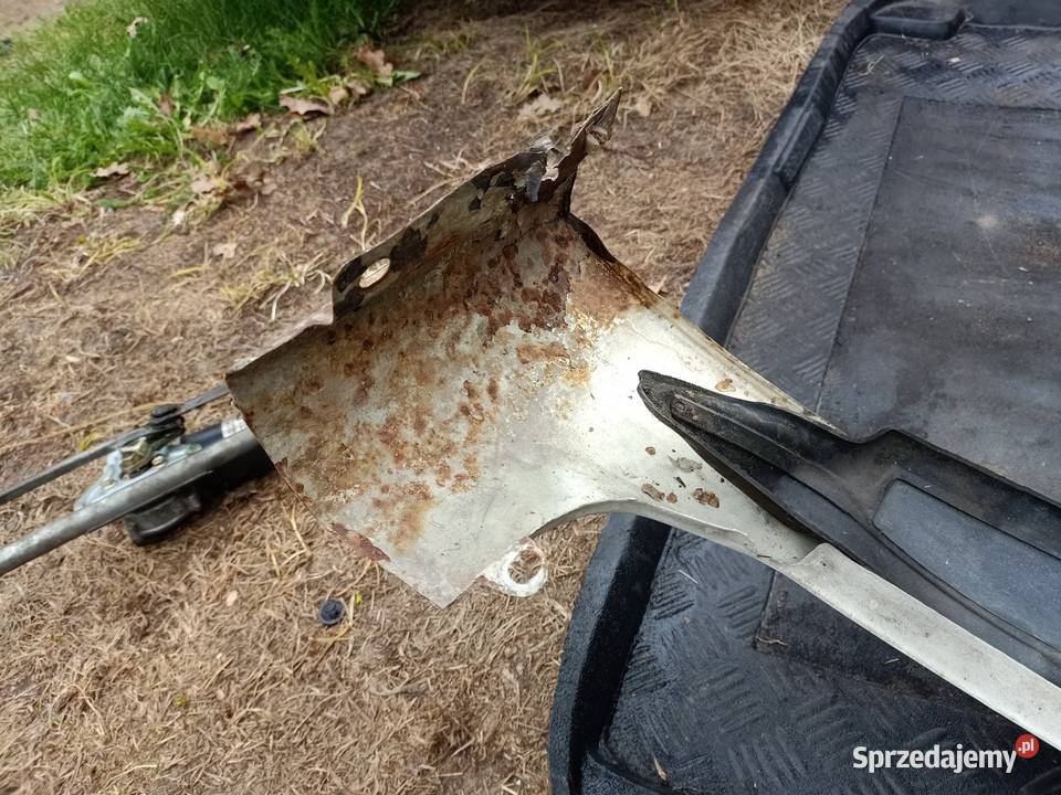 błotnik prawy Fiat Stilo 04r osobowe zachodniopomorskie Szczecin sprzedam