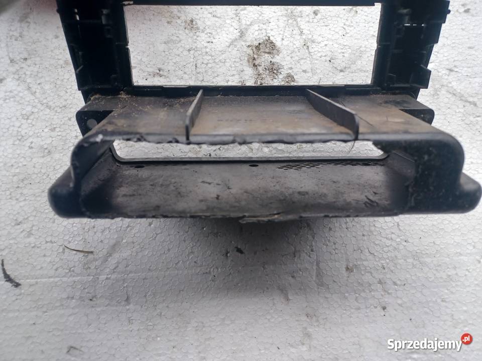 Panel Ramka Radia Volkswagen Passat B5