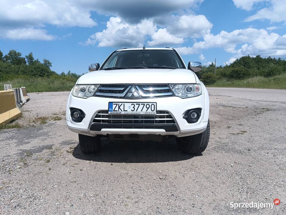 Mitsubishi Pajero Sport nieuszkodzony Pajero zachodniopomorskie Kołobrzeg