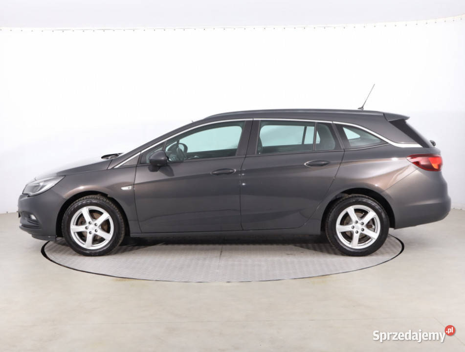 Opel Astra 14 T Piaseczno