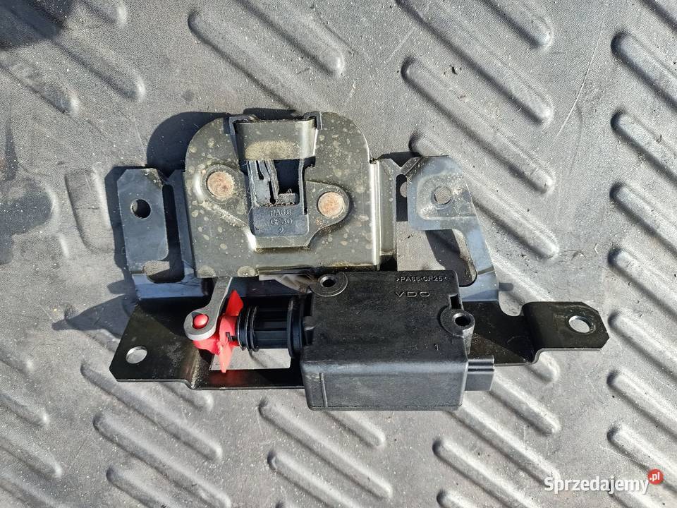 Zamek klapy bagażnika BMW E46 kombi Szczecin