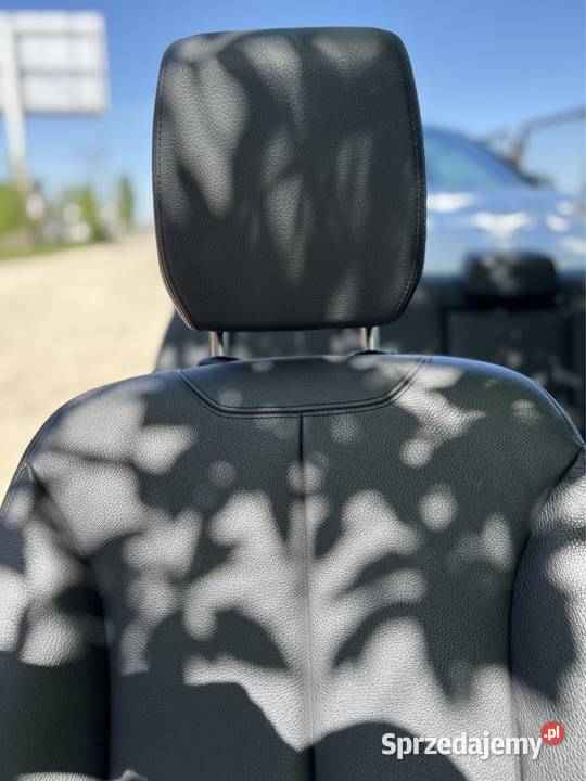 FOTELE KANAPA GRZANE SKÓRA BMW F30 UK osobowe łódzkie Łódź