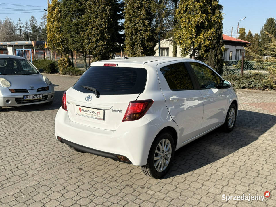 Toyota Yaris 13 99 KameraBluetooth Gwarancja III Yaris sprzedam