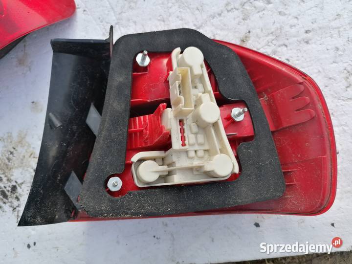 Lampy Tył Komplet Bmw E90 Pogorzelec