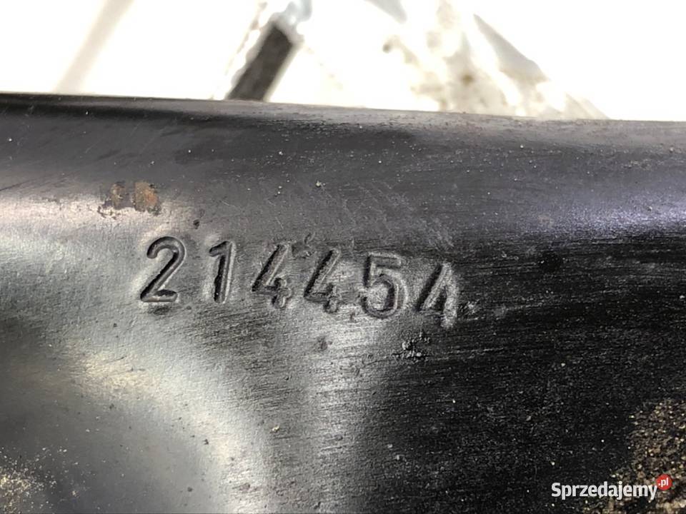 WAHACZ PRAWY PRZÓD SKODA OCTAVIA IV Hatchback