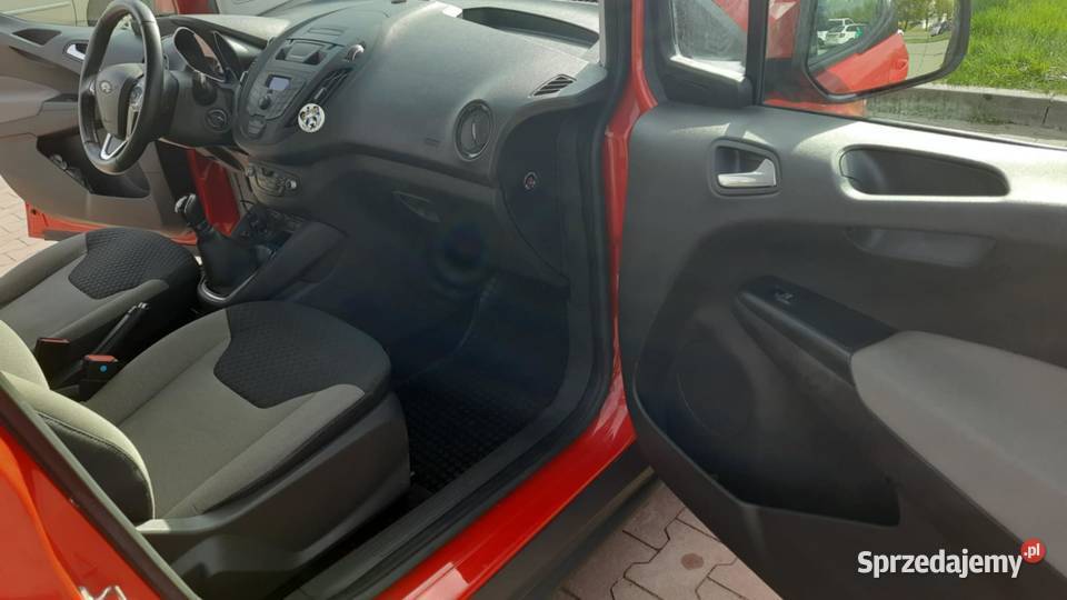 Ford Courier Tourneo 2018 15 CDTI 143000 Salon 1500cm3 Lublin