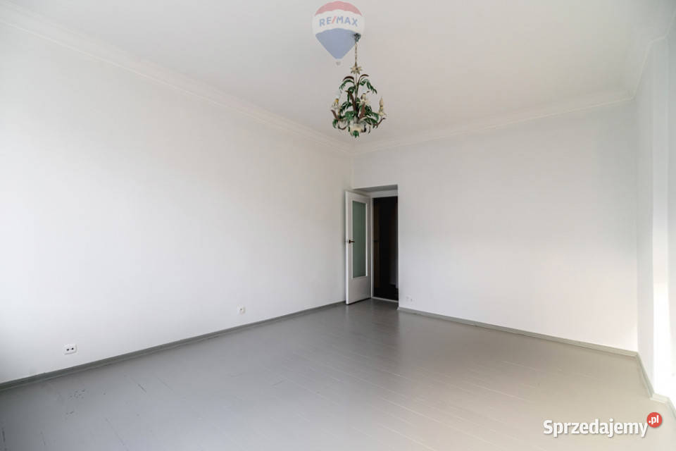 Metro kamienica malowaniu Warszawa