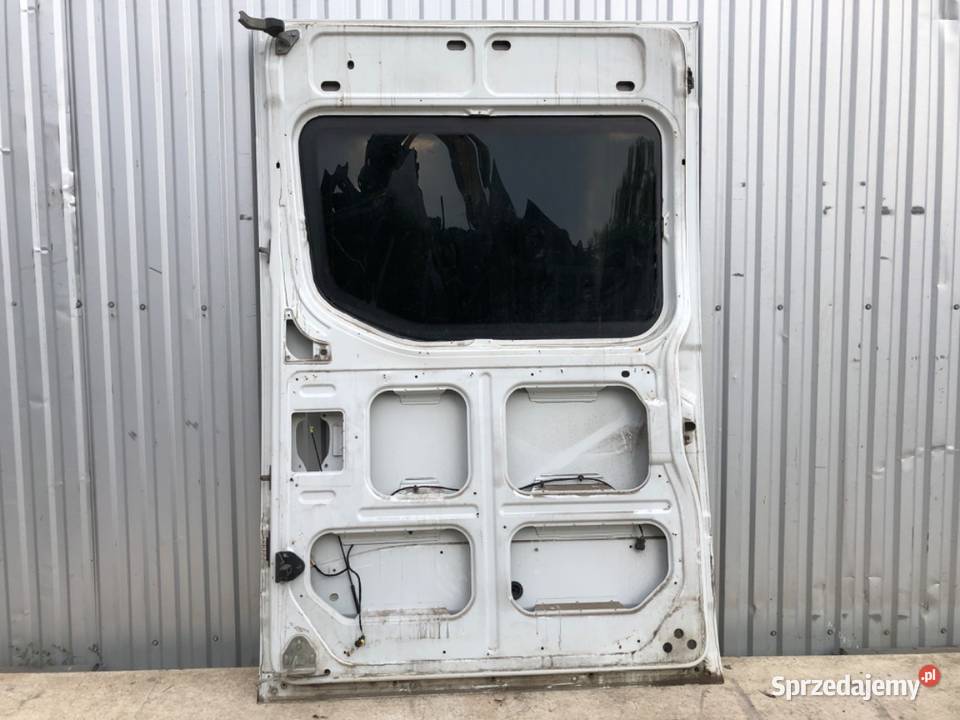 DRZWI PRAWE BOCZNE PRZESUWNE IVECO DAILY VI Bus podkarpackie