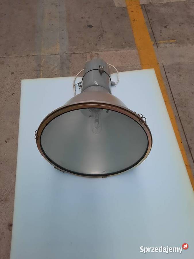 Lampy w stylu industrialnym