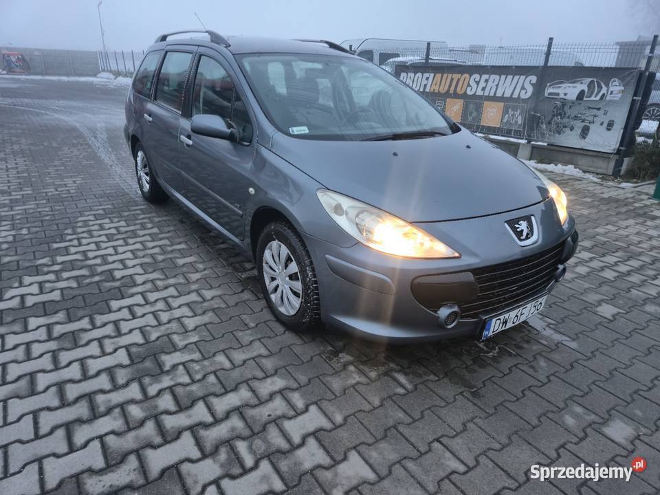 Peugeot 307 16hdi 2006r radio Siekierowice