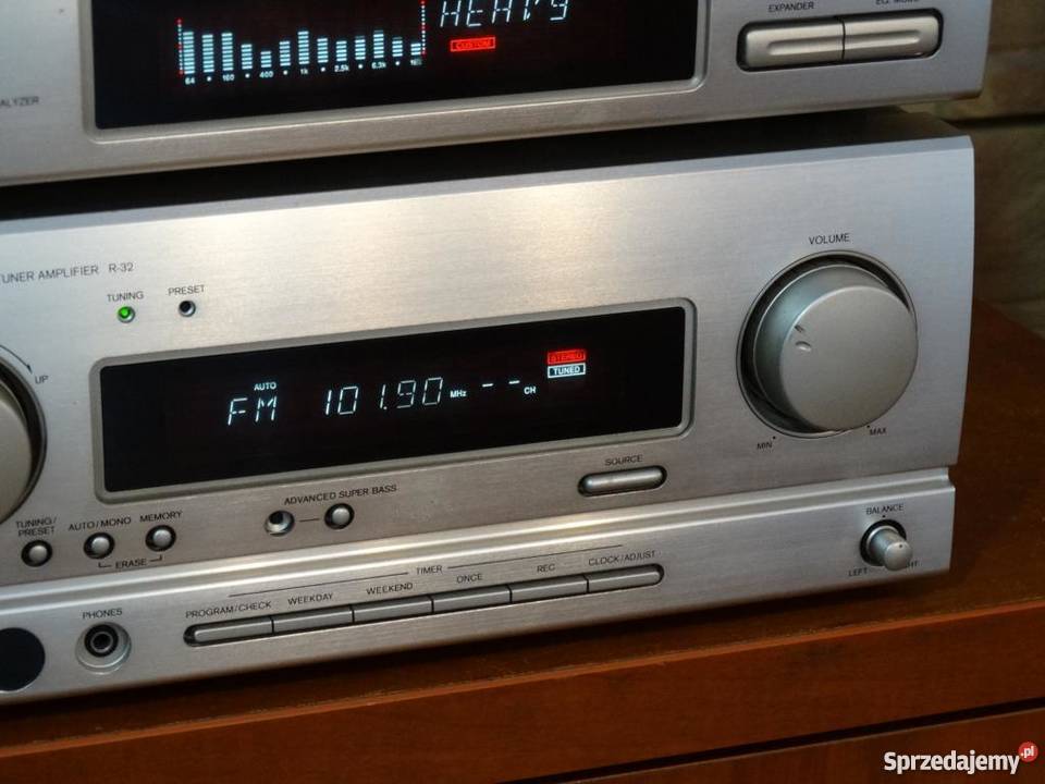 Amplituner Onkyo z korektorem pilot mocny Jasło