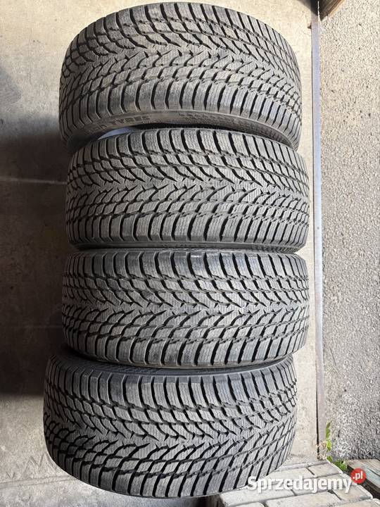 Opony Zimowe 23540R19 NOKIAN SNOWPROOF 1 Trzyciąż
