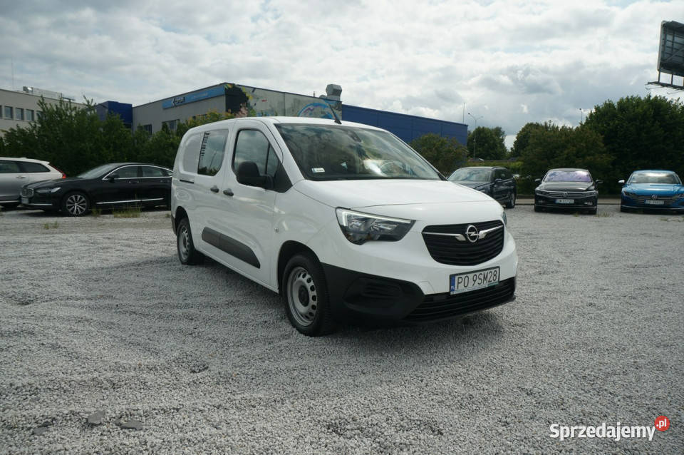 Opel Combo 15 CDTI131 Cargo XL 24t Essential Kombi