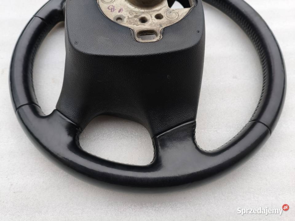 Skórzana Kierownica Multifunkcyjna Skoda Octavia osobowe Wyszków