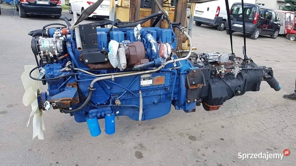 Chiński silnik WP10300N 221kW 1900rmin