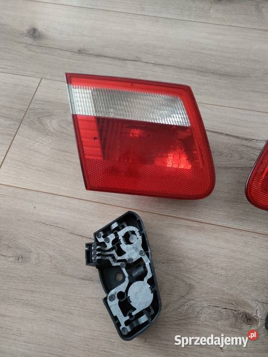 Lampy tylne klapy bagażnika BMW E46 Touring łódzkie