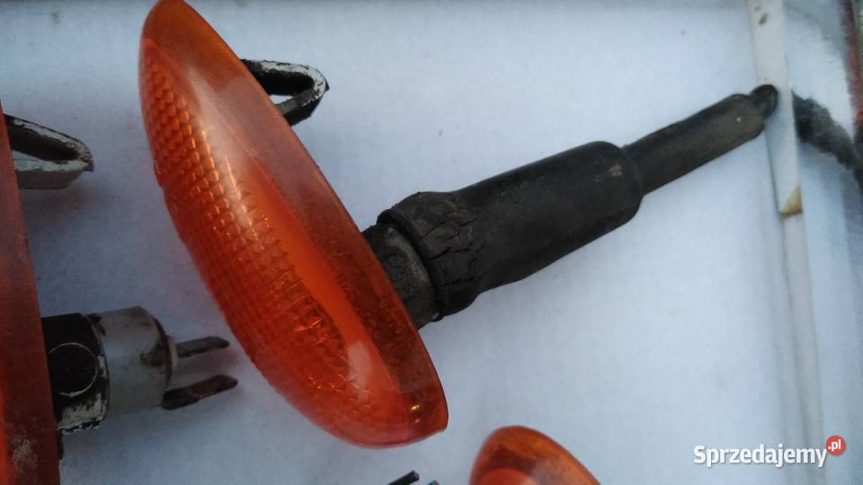 Polonez Caro Plus Atu Kombi boczne kierunkowskazy Stalowa Wola