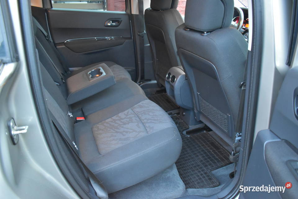 16 HDI PODGRZEWANE FOTELE TEMPOMAT ALUSKI 2 HAK pierwszy właściciel 3008