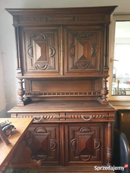 Stylowy kredens antyk piękne zdobienia Pszczyna