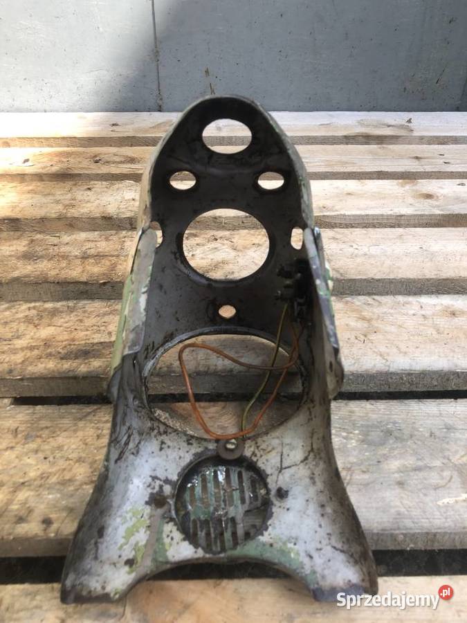 LAMPA PRZÓD PRZEDNIA ROMET KOMAR SZTYWNIAK 2320