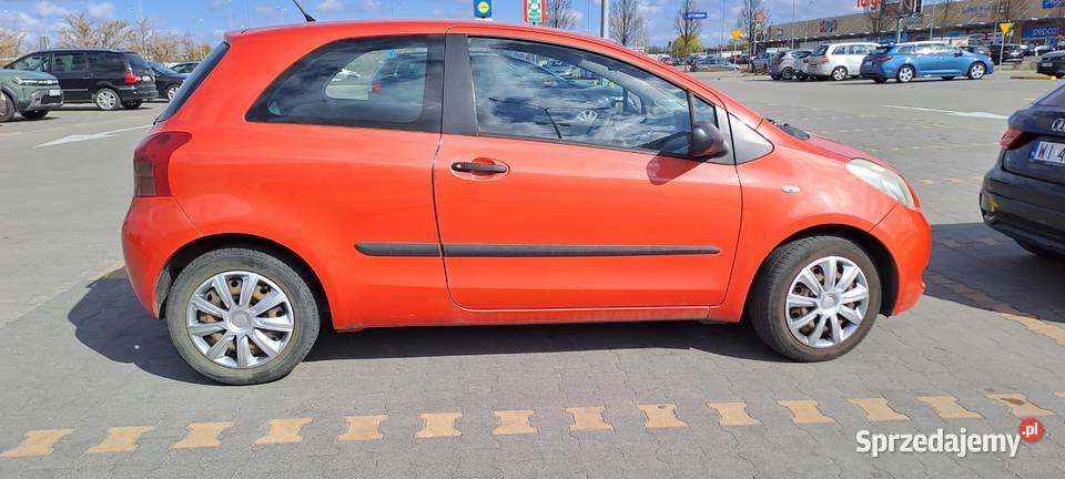 Toyota Yaris 2006 13 benzyna Kraj manualna Ząbki
