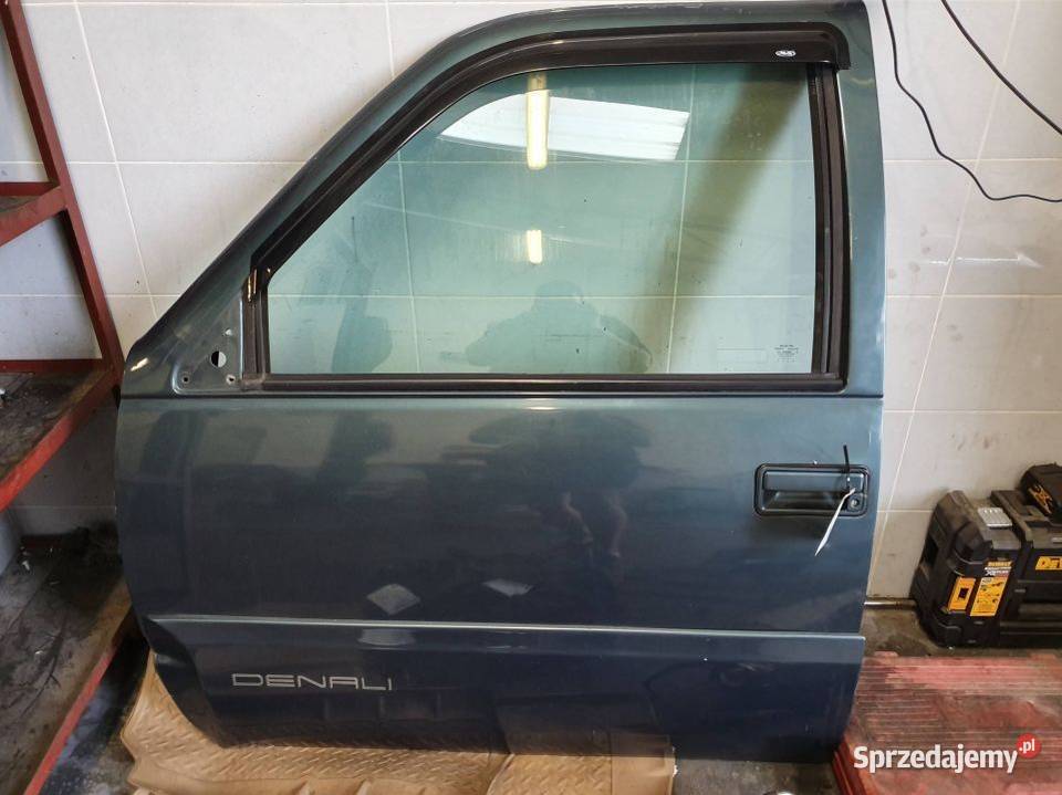 DRZWI LEWE PRZÓD GMC YUKON DENALI 1999 Lipno