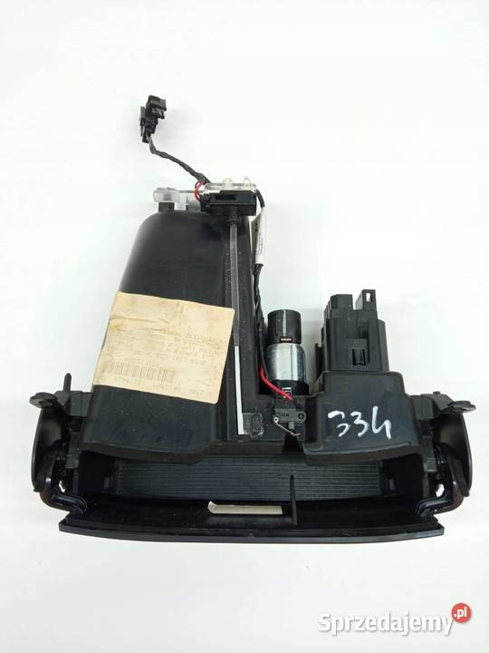 SCHOWEK GNIAZDO USB MK2 EM2BR044C16B Ford S II