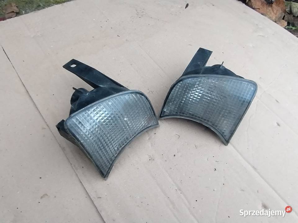 Białe kierunkowskazy bmw e34 osobowe Kierunkowskazy Kielce