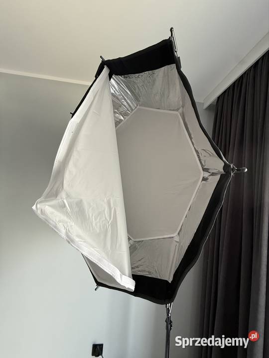 Nowy zestaw oświetleniowy Godox SL100D softbox z Luboń