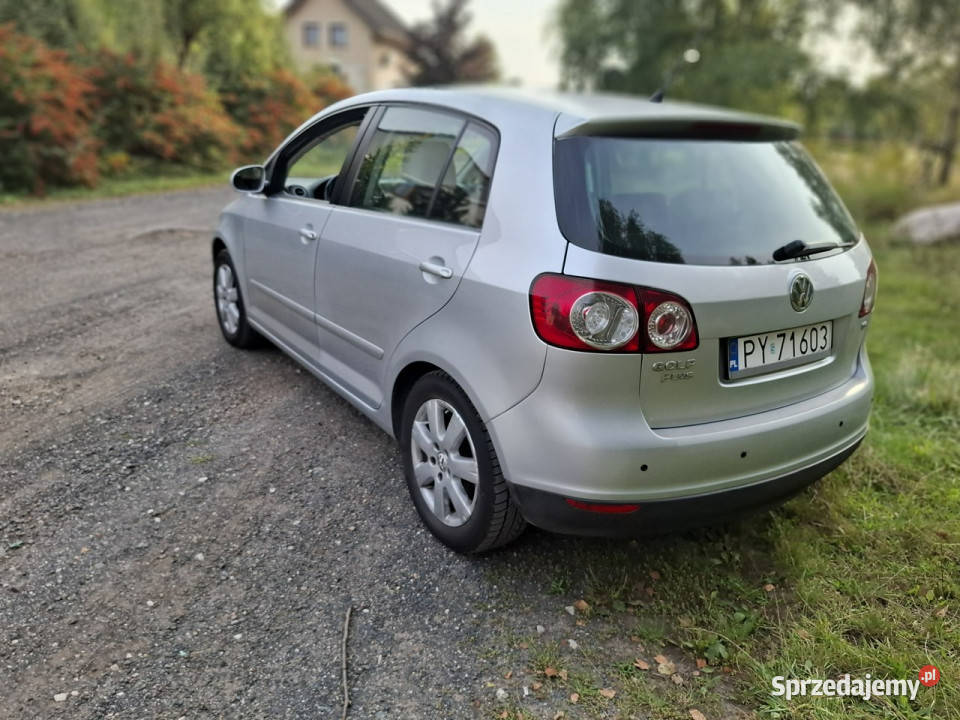 Volkswagen Golf Plus 16 MPI II 2009 srebrny Poznań