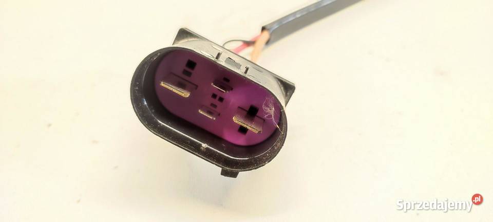 VW TIGUAN II WTYCZKA WENTYLATORA 1J0906444 Materiały instalacyjne sprzedam