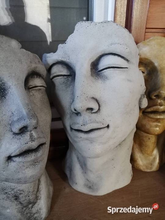 Żeźby Ogrodowe głowy z beonu Poznań