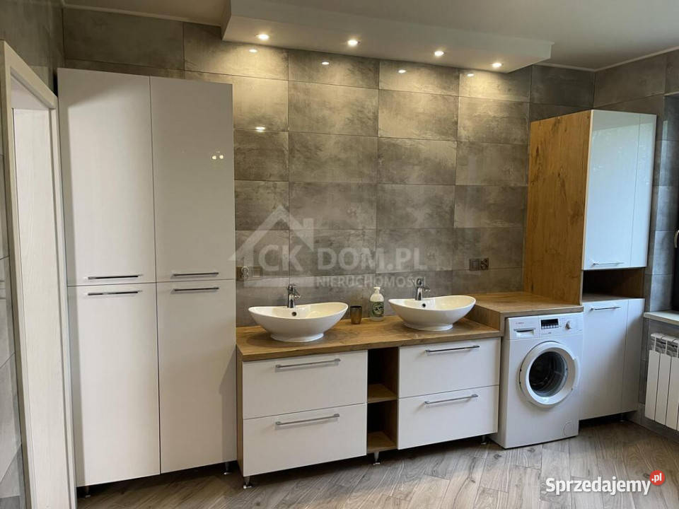 Dom wolnostojący 207 mMalkowice gmina Bogoria dachówka świętokrzyskie Malkowice