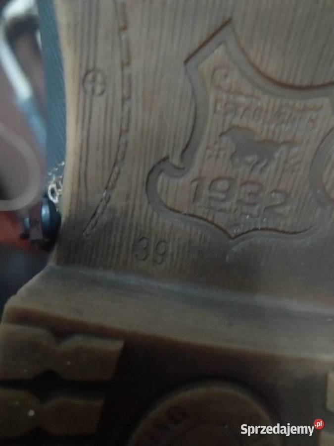 Buty mustanga Łuków