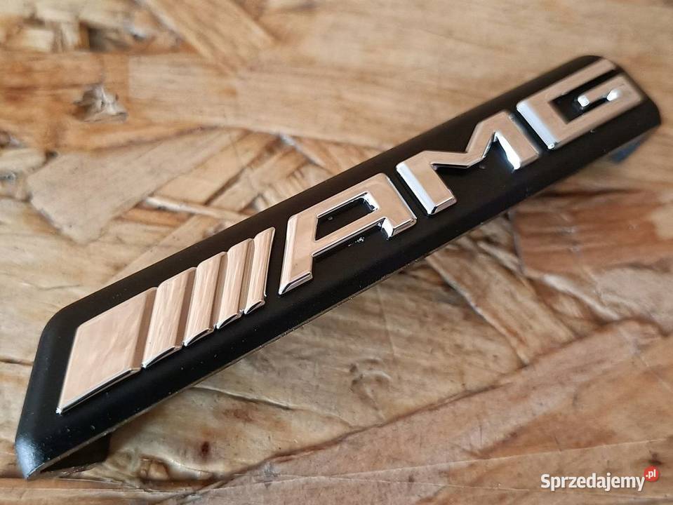 MERCEDES W205 AMG ZNACZEK LOGO ATRAPA CHŁODNICY Atrapy