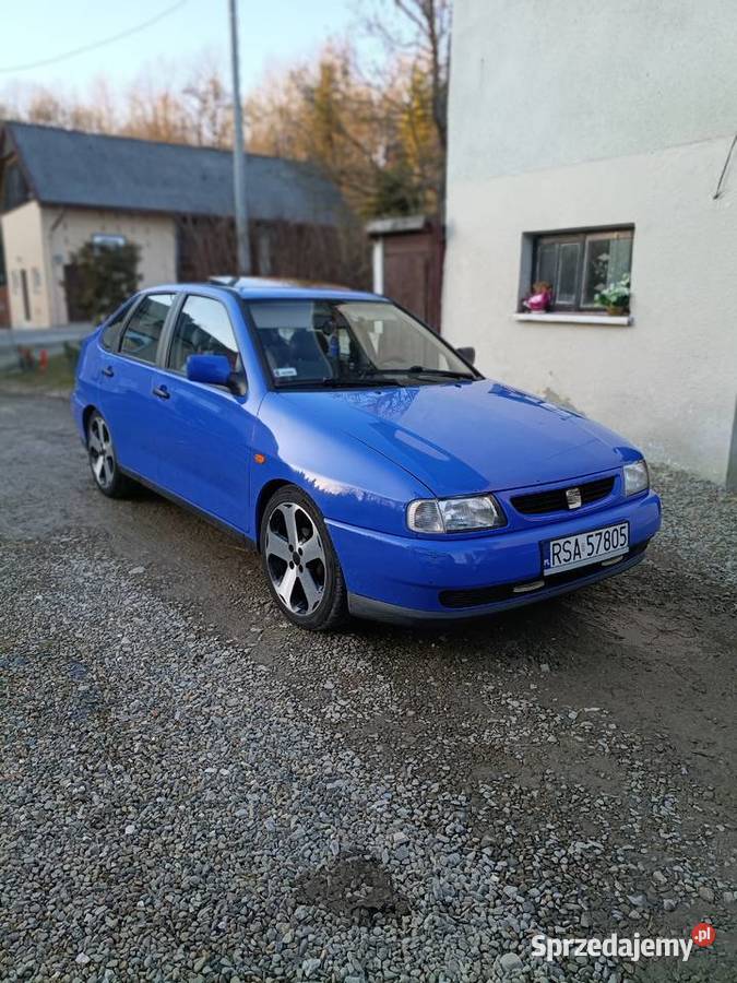 Seat cordoba Rok produkcji 1998 Cordoba Wydrna